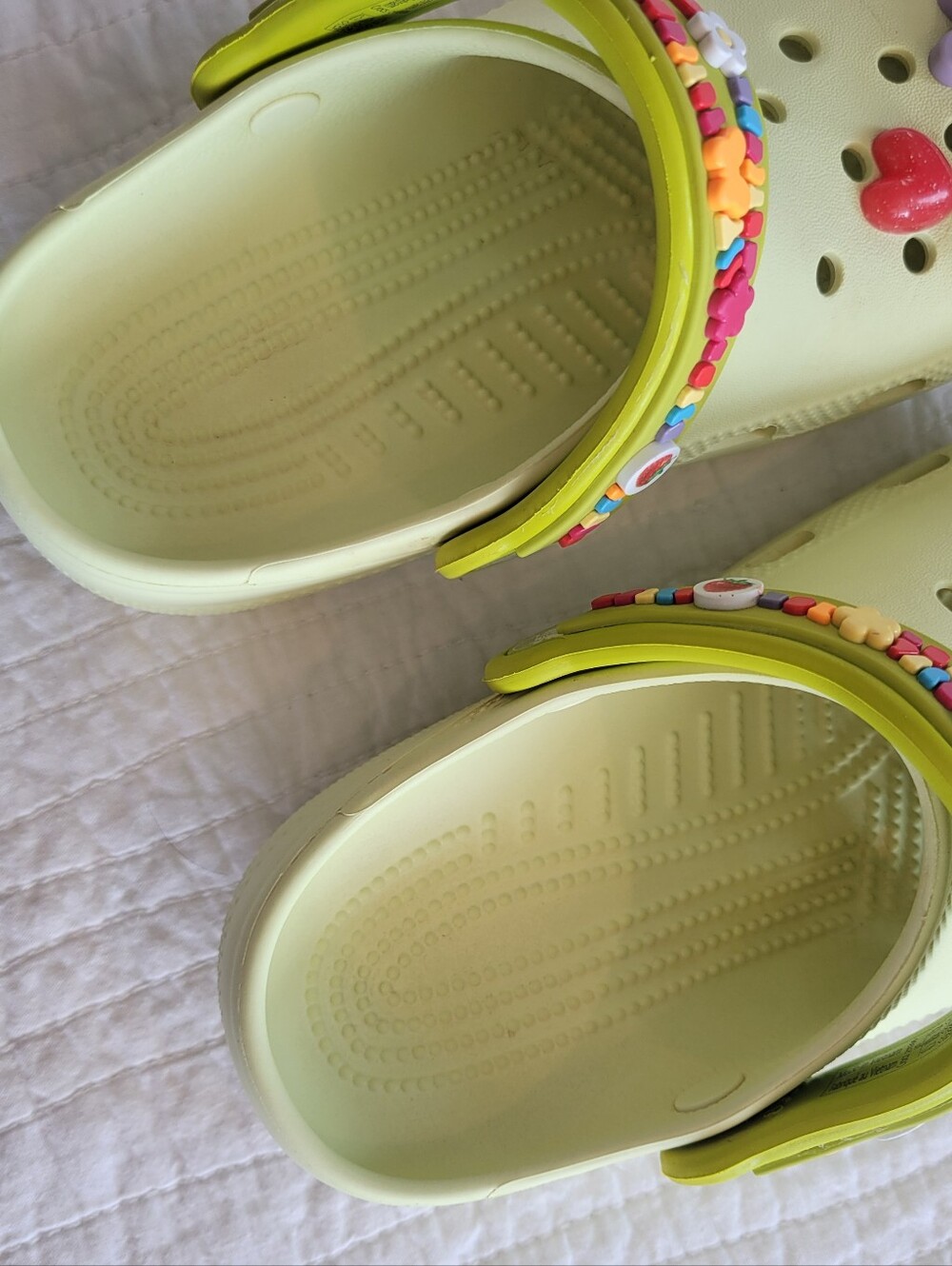 Kids CROCS Friendship Bracelet Style Light Green Clog Sandals - Picture 4 of 6